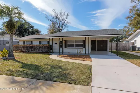 3268 E Victoria Ct, Jacksonville, FL 32216