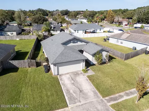 7832 Pepper Cir W, Jacksonville, FL 32244