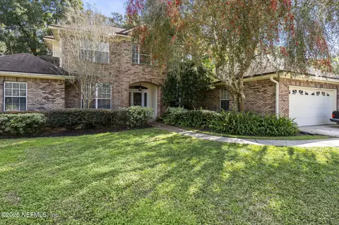 1822 Rising Oaks Dr, Jacksonville, FL 32223