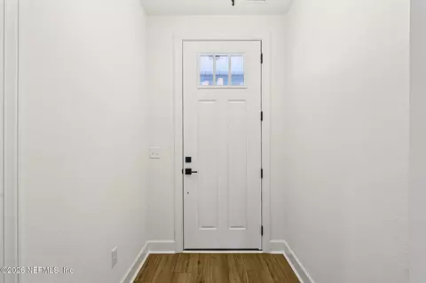 Entry Way - 17 Jamestown Ct, Saint Augustine, FL 32092 photo 1 of 2