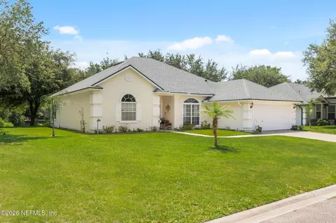 14023 Redrock Lake Dr, Jacksonville, FL 32226