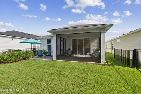 Exterior - 688 Continuum Loop, Yulee, FL 32097 photo 6 of 12