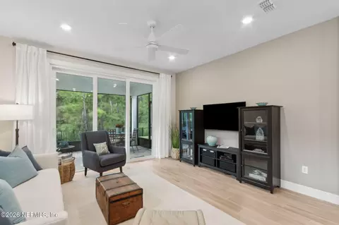 Other - 688 Continuum Loop, Yulee, FL 32097 photo 4 of 11