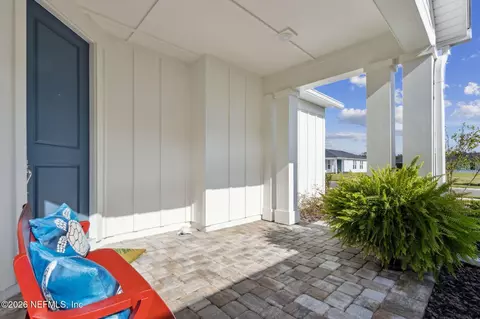 Exterior - 688 Continuum Loop, Yulee, FL 32097 photo 2 of 12