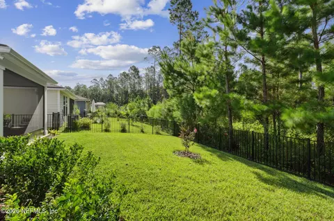 Exterior - 688 Continuum Loop, Yulee, FL 32097 photo 9 of 12
