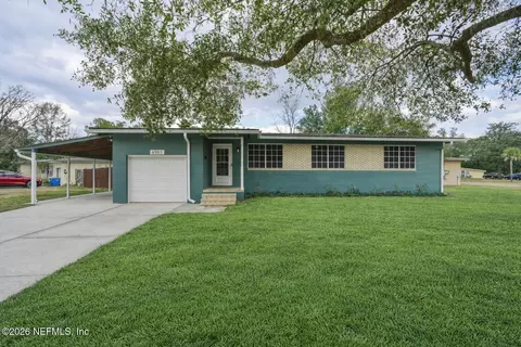 6903 Corkwood Rd, Jacksonville, FL 32277
