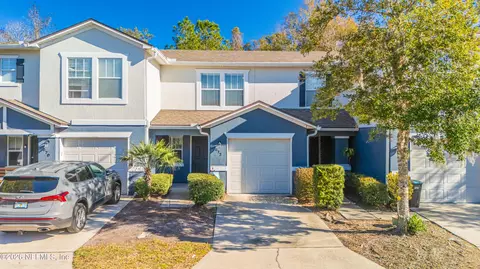 872 Black Cherry Dr S, Saint Johns, FL 32259