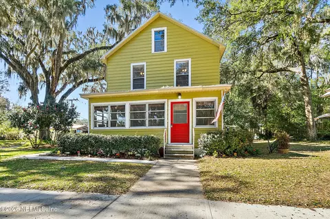 244 S Prospect St, Crescent City, FL 32112