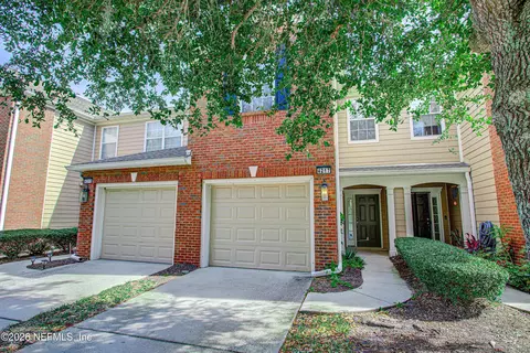 4217 Crownwood Dr, Jacksonville, FL 32216