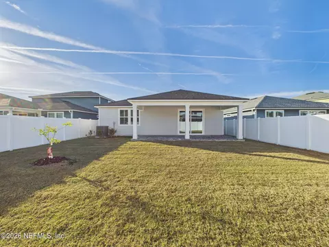 Exterior - 312 Salt Meadow Loop, Yulee, FL 32097 photo 5 of 6