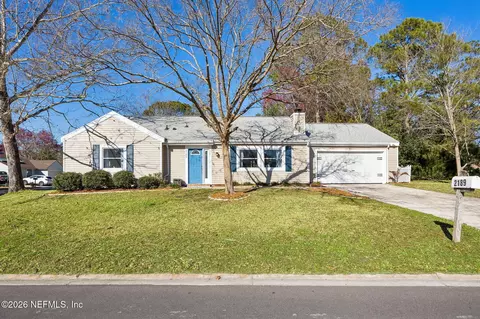 2189 The Woods Dr E, Jacksonville, FL 32246