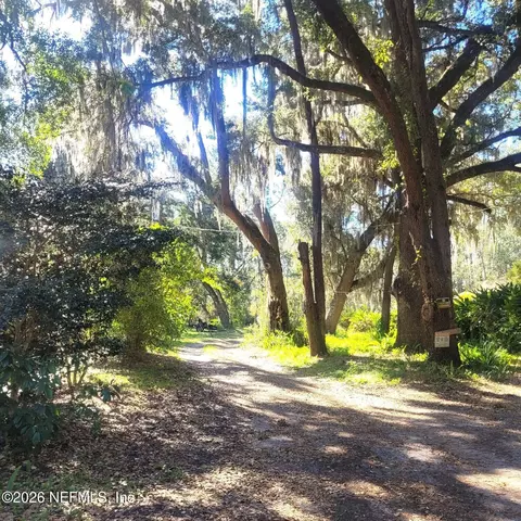 000 Moss Dr, Saint Augustine, FL 32092