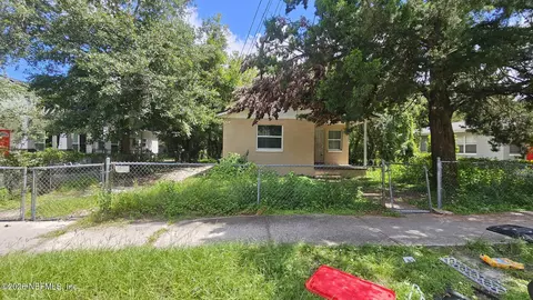 2727 N N Davis Rd St, Jacksonville, FL 32209
