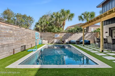 Exterior - 106 E St, Saint Augustine Beach, FL 32080 photo 10 of 17