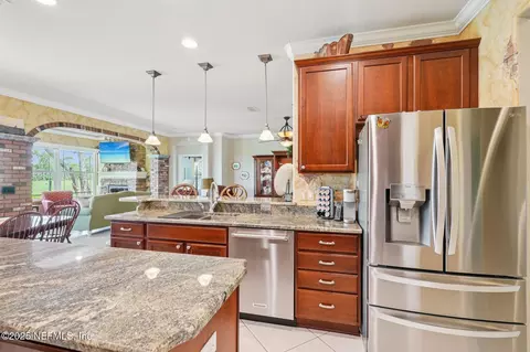 Kitchen - 9839 SW 63rd Loop, Ocala, FL 34481 photo 2 of 2