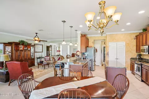 Dining - 9839 SW 63rd Loop, Ocala, FL 34481 photo 1 of 1