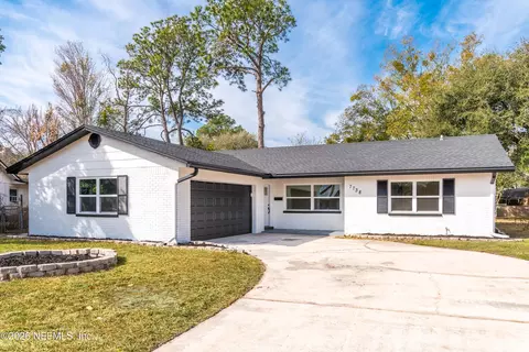 7738 Rondeau Dr E, Jacksonville, FL 32217