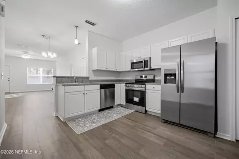 415 Southern Branch Ln, Jacksonville, FL 32259