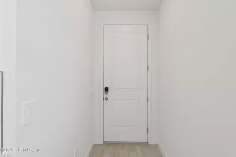 Entry Way - 25 Rangeline Dr, Saint Augustine, FL 32092 photo 1 of 3