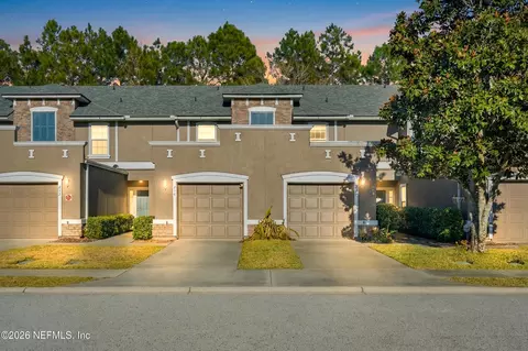 220 Leese Dr, Saint Johns, FL 32259