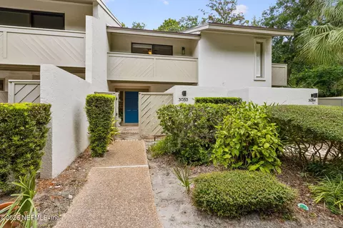 3033 Sea Marsh Rd, Fernandina Beach, FL 32034