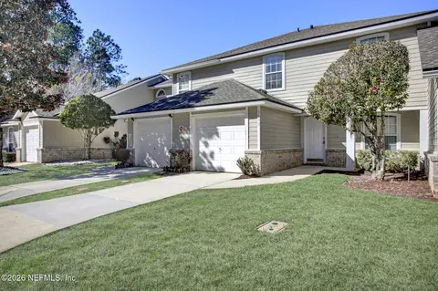 900 Country Bridge Rd #3, Saint Johns, FL 32259