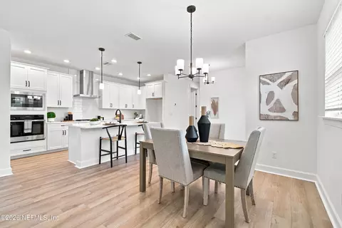 Dining - 710 Windchime St, Yulee, FL 32097 photo 3 of 3