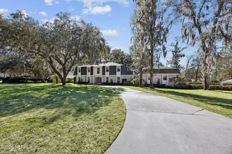 8012 Shady Grove Rd, Jacksonville, FL 32256