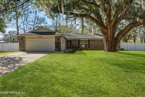 5798 Country Mill Ct, Jacksonville, FL 32222