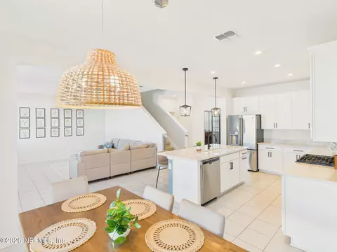 Dining - 583 Buttonwood Loop, Yulee, FL 32097 photo 1 of 1