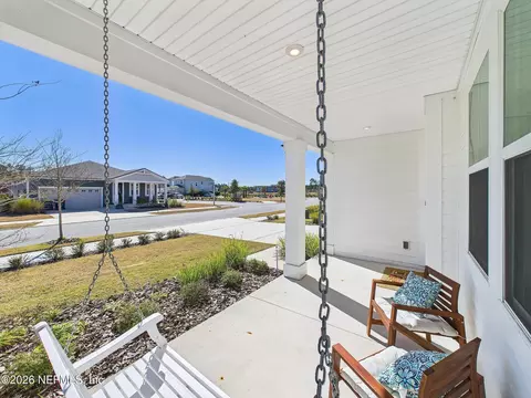 Exterior - 583 Buttonwood Loop, Yulee, FL 32097 photo 5 of 10