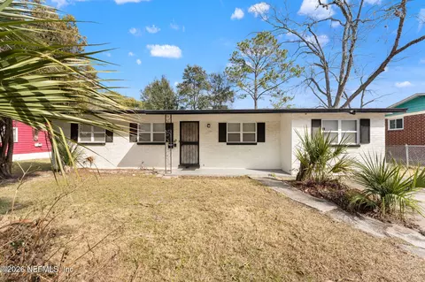 5017 Dostie Dr S, Jacksonville, FL 32209