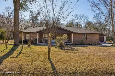 6048 Woodelm Dr, Jacksonville, FL 32218