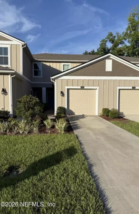 232 Aralia Ln, Jacksonville, FL 32216