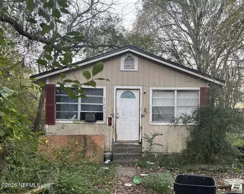 6704 Jolene Dr, Jacksonville, FL 32219