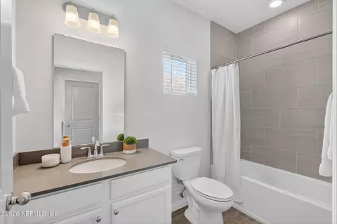 Bath - 32 Ren Way, Saint Johns, FL 32259 photo 3 of 4