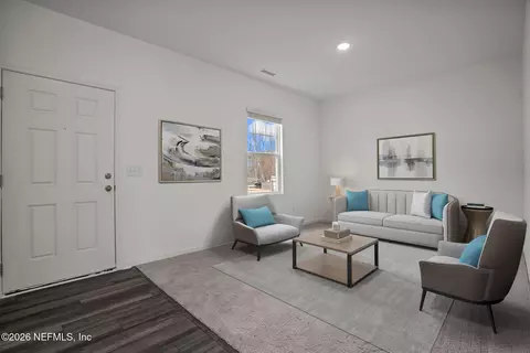 10034 Spotted Sea Dr, Jacksonville, FL 32219