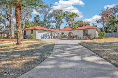 3389 E Hermitage Rd E, Jacksonville, FL 32277