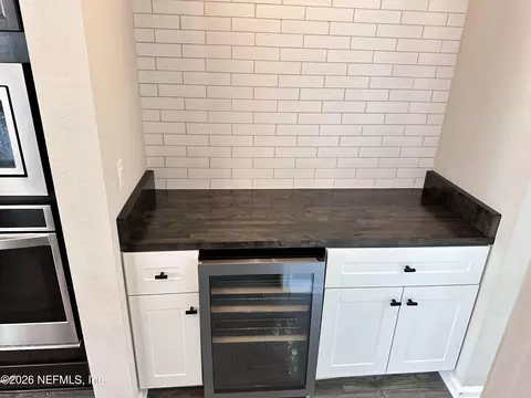 Kitchen - 244 Willow Lake Dr, Saint Augustine, FL 32092 photo 5 of 14