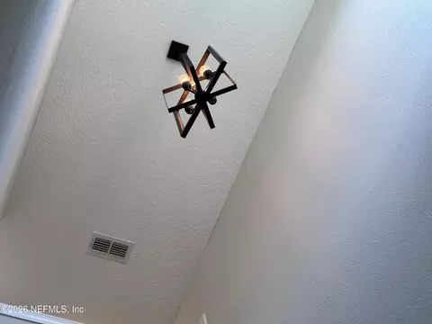 Entry Way - 244 Willow Lake Dr, Saint Augustine, FL 32092 photo 11 of 13