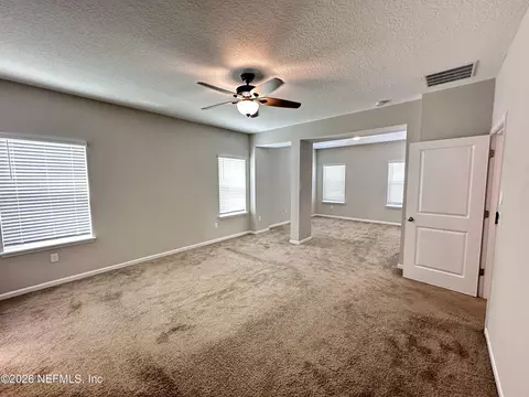 Living - 244 Willow Lake Dr, Saint Augustine, FL 32092 photo 1 of 4