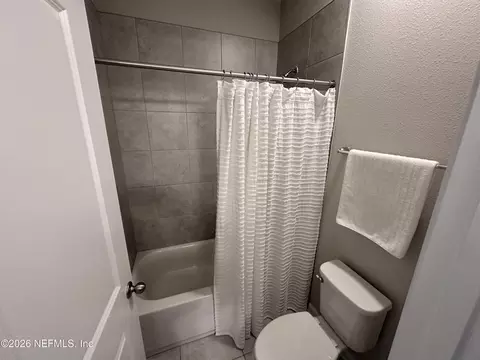 Bath - 244 Willow Lake Dr, Saint Augustine, FL 32092 photo 13 of 15