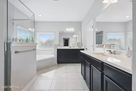Bath - 244 Willow Lake Dr, Saint Augustine, FL 32092 photo 2 of 15