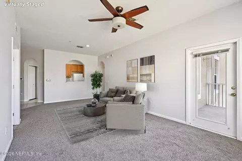 7801 Point Meadows Dr #8209, Jacksonville, FL 32256