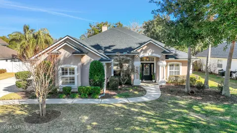 132 Oakwood Plantation Dr, Fleming Island, FL 32003