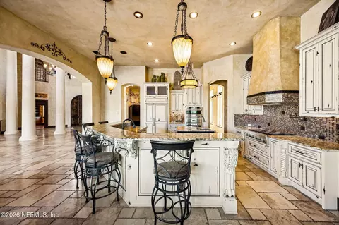 Kitchen - 3533 Crest St, Saint Augustine, FL 32092 photo 3 of 8