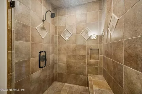 Bath - 3533 Crest St, Saint Augustine, FL 32092 photo 7 of 10