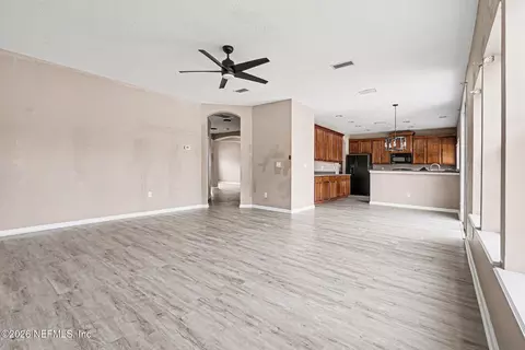 Living - 96039 Morton Ln, Yulee, FL 32097 photo 3 of 5
