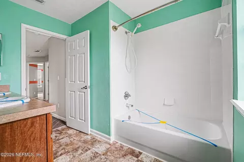 Bath - 96039 Morton Ln, Yulee, FL 32097 photo 3 of 3