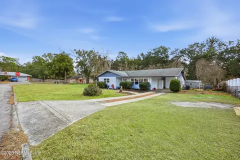 101 Cedar St, Palatka, FL 32177